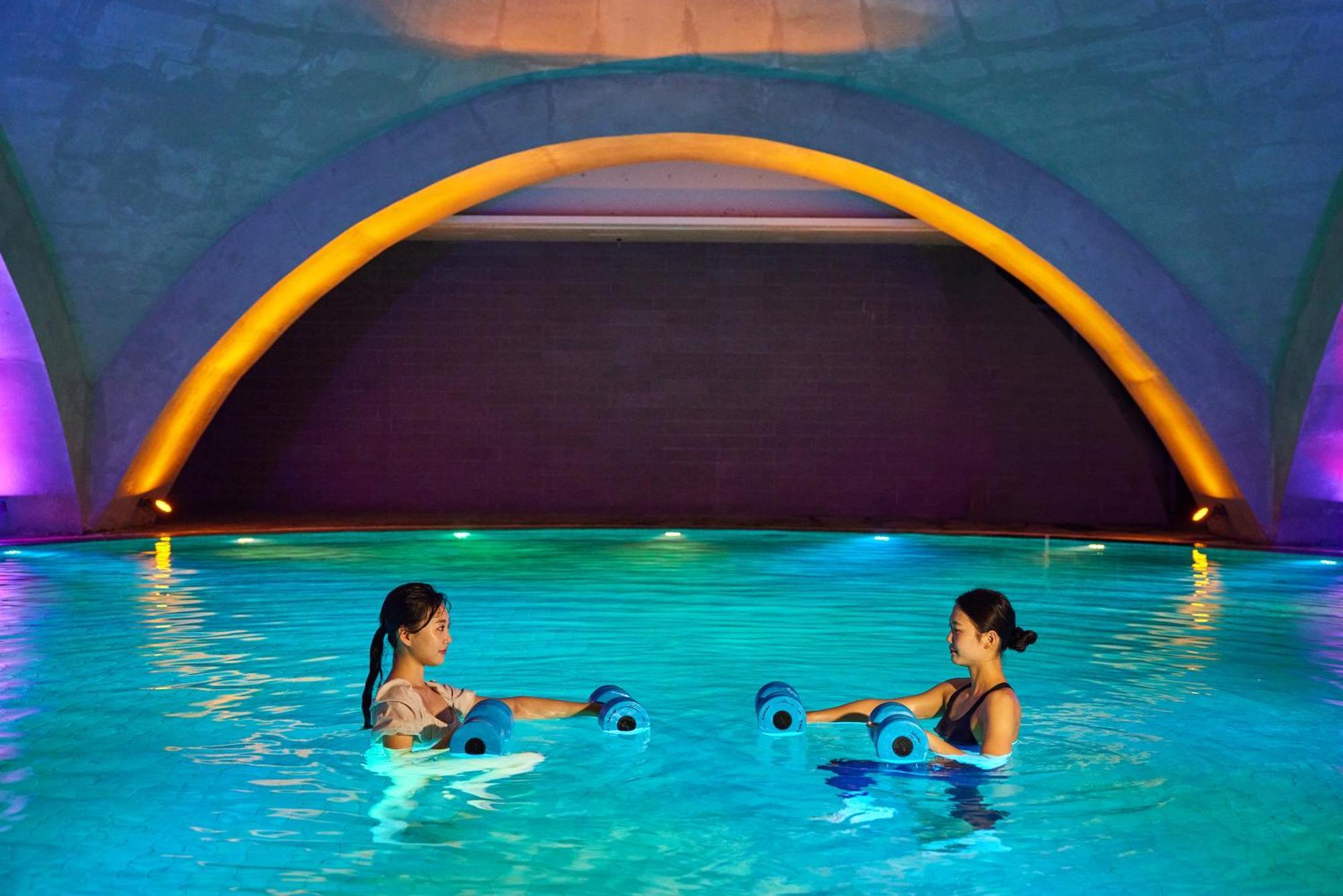 We Hotel Jeju Seogwipo Eksteriør bilde