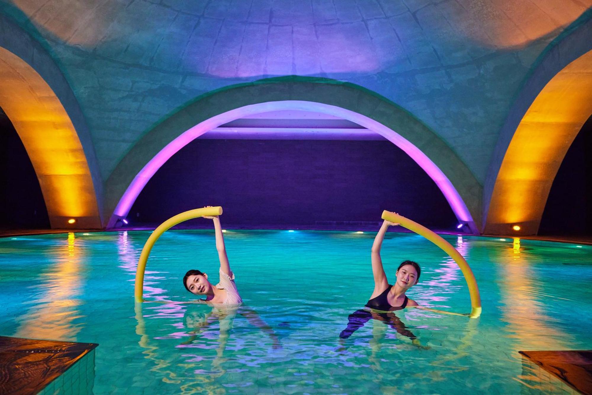 We Hotel Jeju Seogwipo Eksteriør bilde