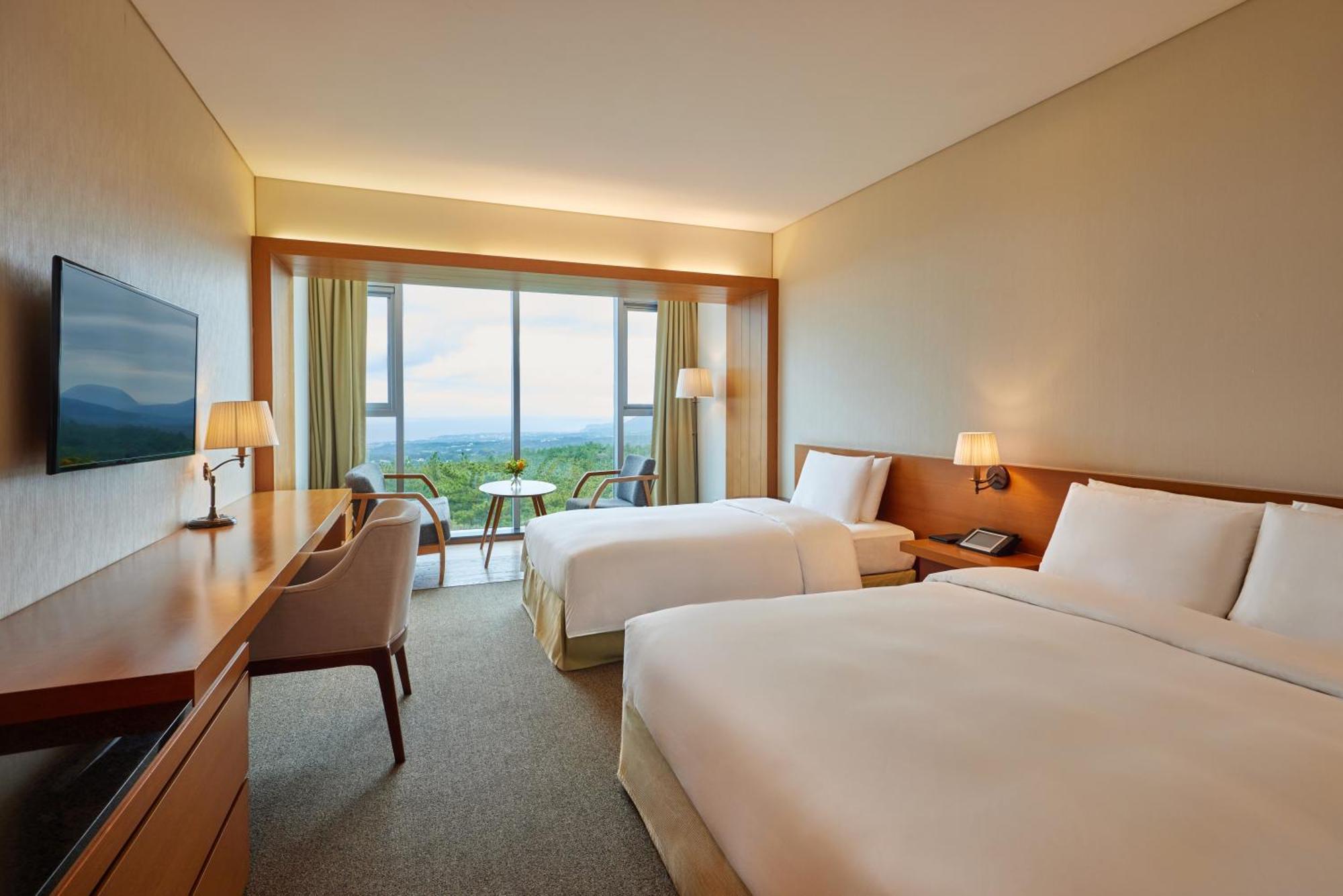 We Hotel Jeju Seogwipo Eksteriør bilde